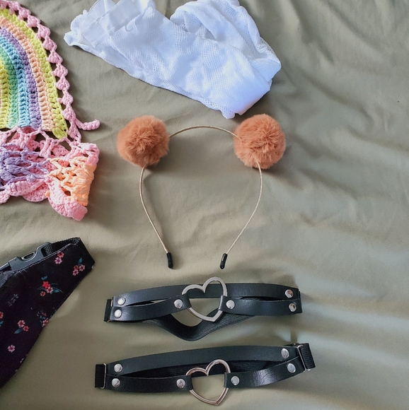 **SOLD** - Picture 4 of 6